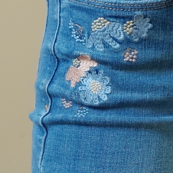 Levi's 501 with embroidered pockets - Picture 3 of 9